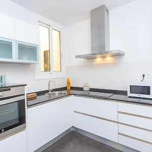 Apartment Eix-Dret-Roger De Lluria-Valencia By Interhome Apartment